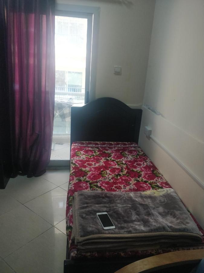 Furnished Apartment Dubai Eksteriør bilde